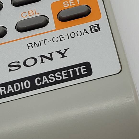 Sony RMT-CE100A Radio Cassette Remote Control - Picture 4 of 7